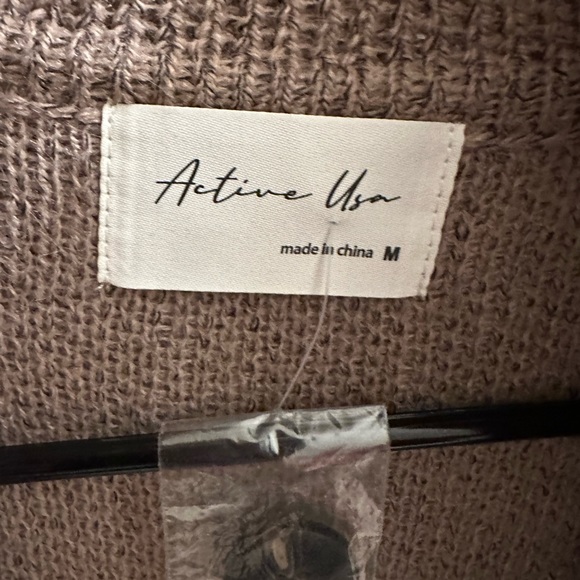 Brand new women’s cardigan nude tan color - Picture 3 of 3